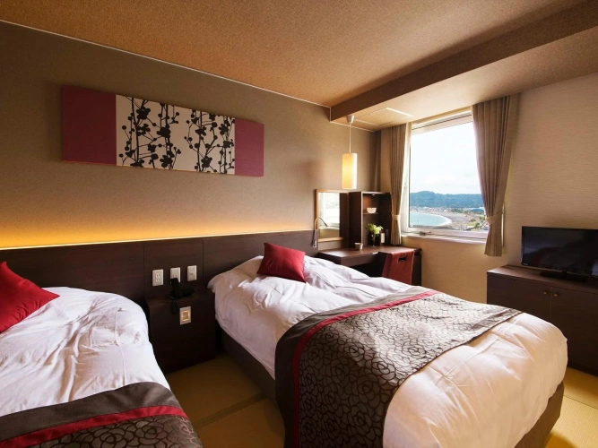 Standard Twin room with ocean view