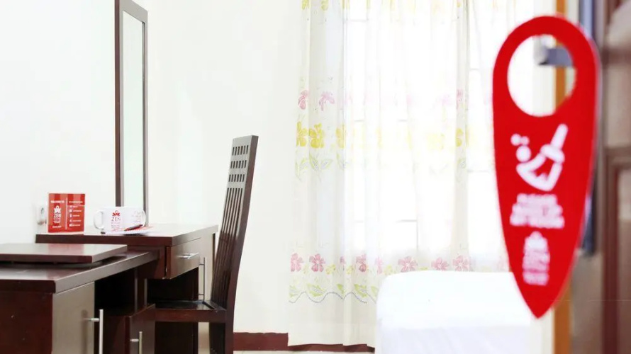 Zen Rooms Soi Sribumphen