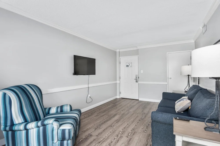 Second Floor Master Suite Bay View