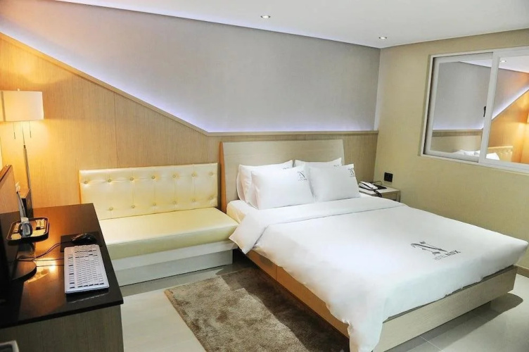 Nox Hotel