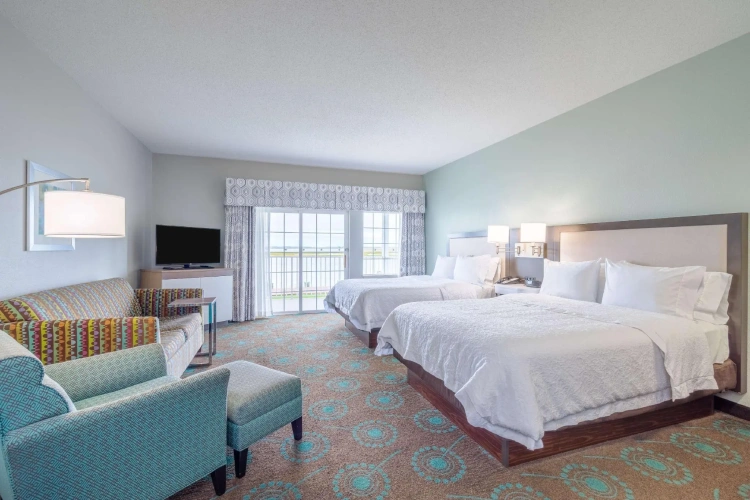 Quadruple Suite
