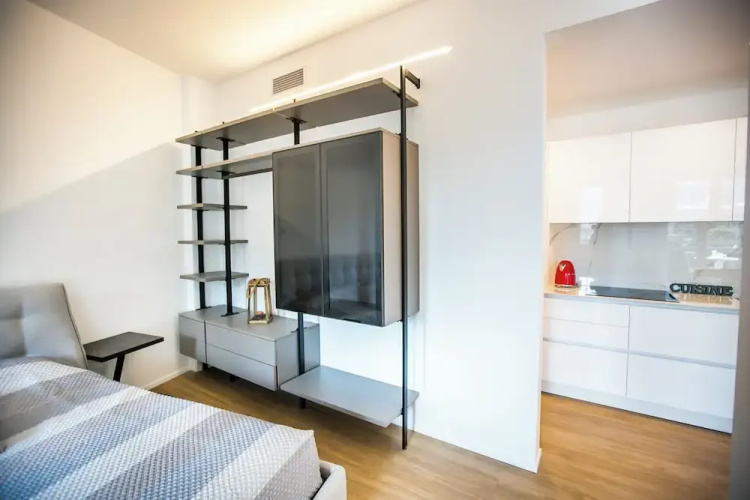 ComoLakeSuite