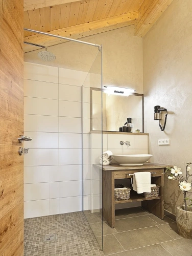 1 Bedroom Deluxe room with mountain view