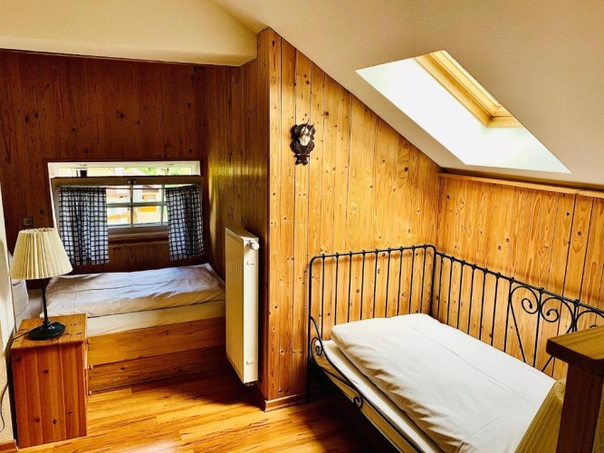 Standard Family room