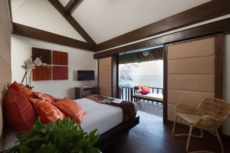Cottage with balcony