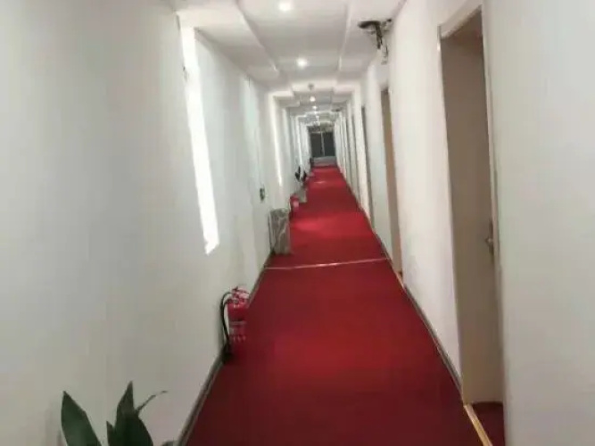 Chujian Hotel (Linshu new road)