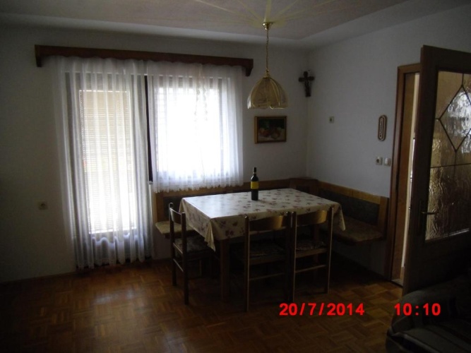 2 Bedrooms Cottage