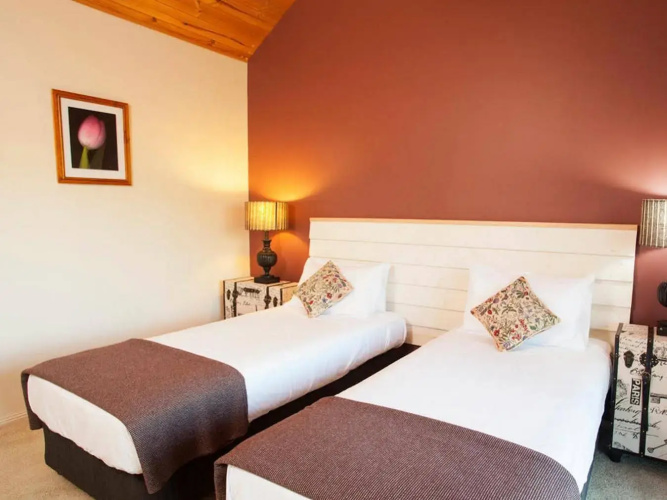 Beechworth Cedar Cottages