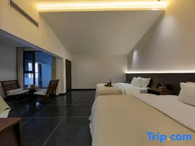 Standard Family room