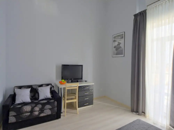 Best Season Apart Hotel