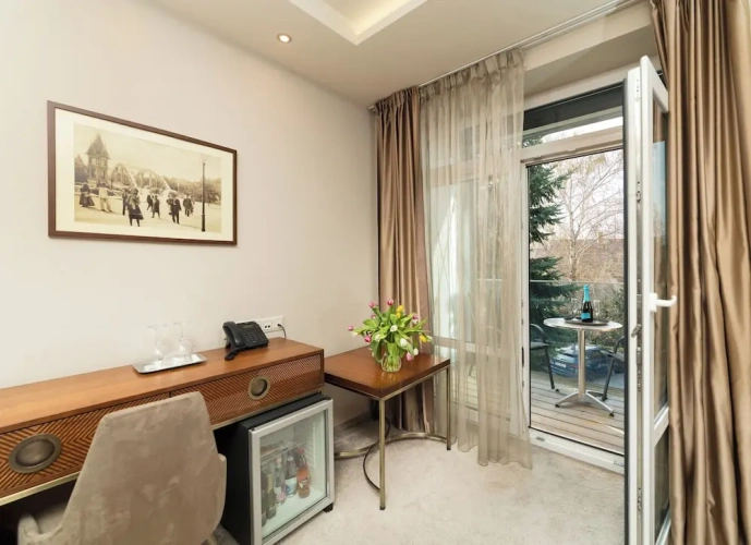 Deluxe Twin room