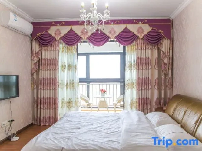 2 Bedrooms Deluxe Duplex Suite
