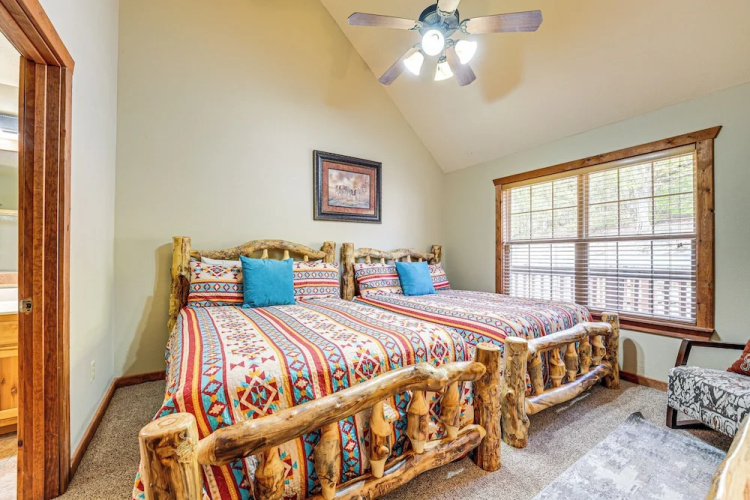 Branson West Family Cabin Near PGA Golf Course!