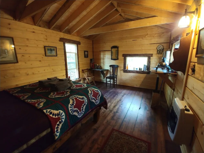 Blackburn Cabins