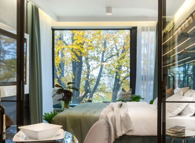 3 Bedrooms Premium Apartment with balcony and with river view