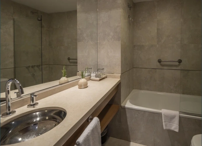 Family Suite with mountain view