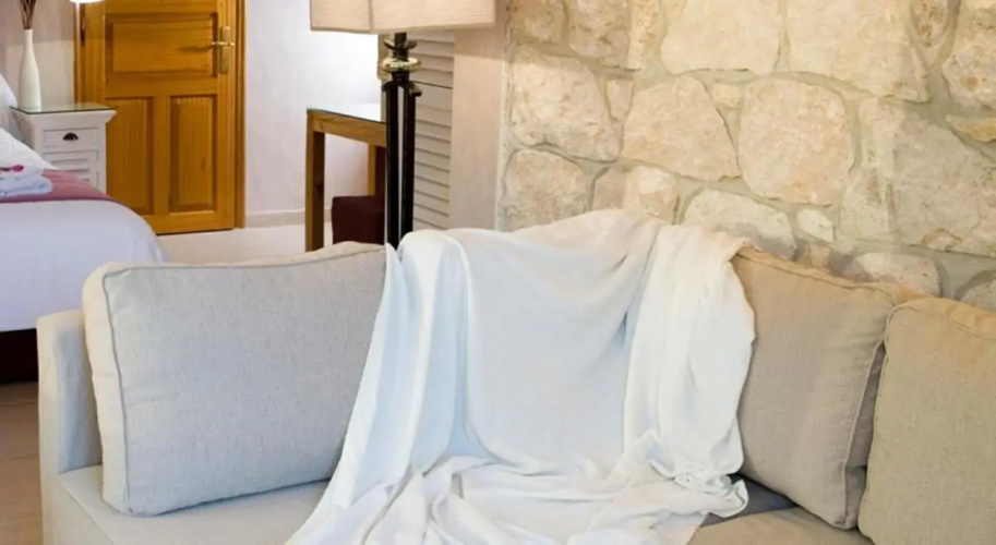 Nikoleta Luxury Villa