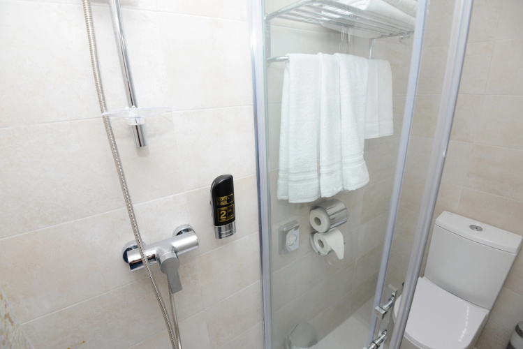Chevy Hotel & Suites photo 11