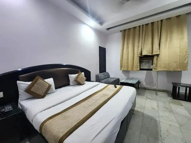Deluxe Suite