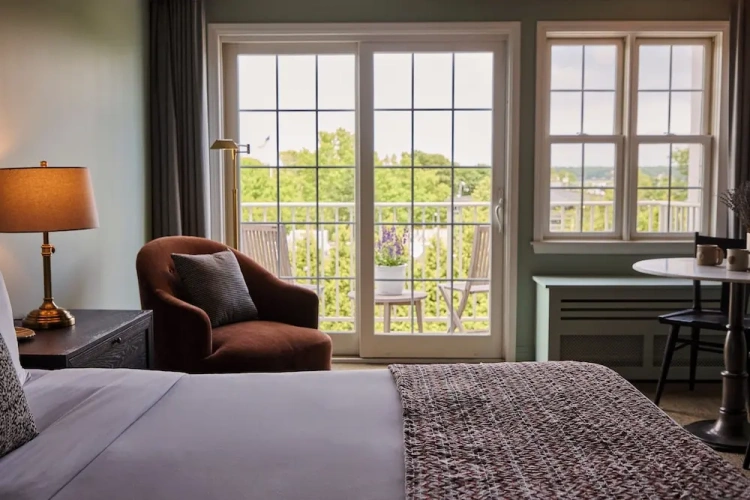 Standard Double room with balcony