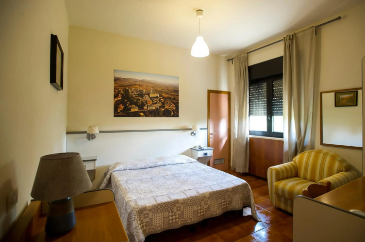 Hotel Porta Ai Tufi