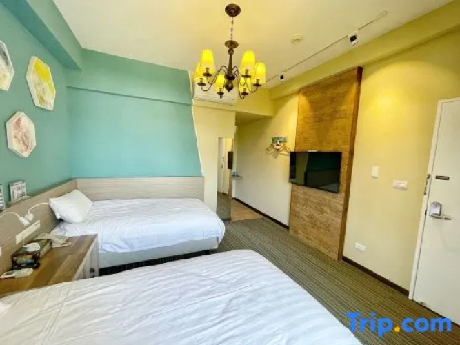 Executive Twin Suite with balcony and with sea view