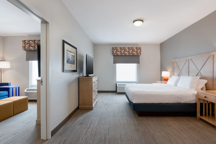 2 Bedrooms Double Suite