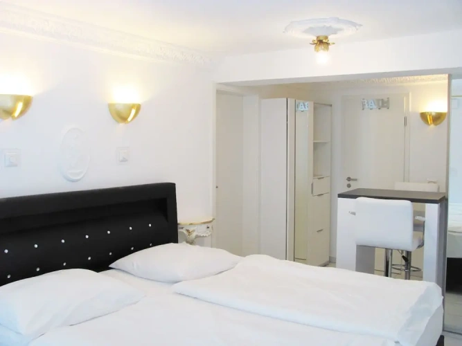 Standard Double room with courtyard view
