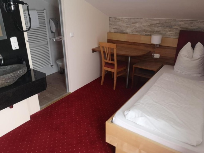 Standard Single room