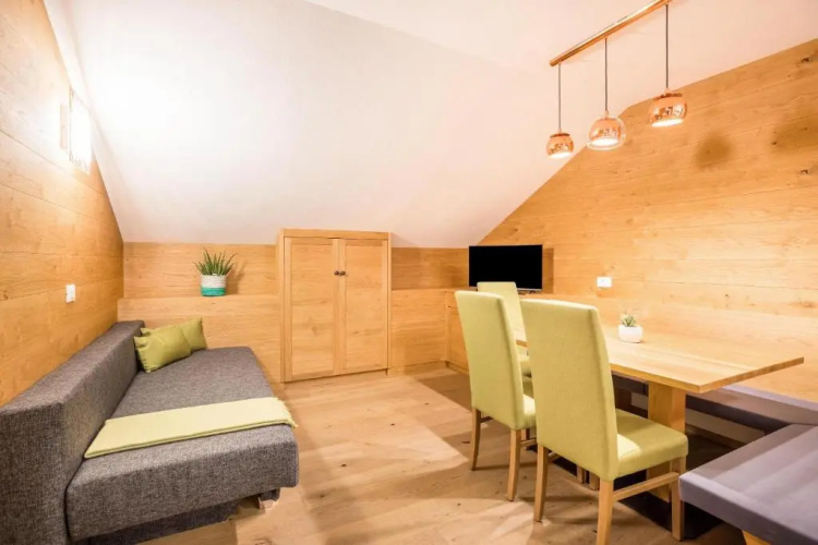 Rosalpina Apt 3