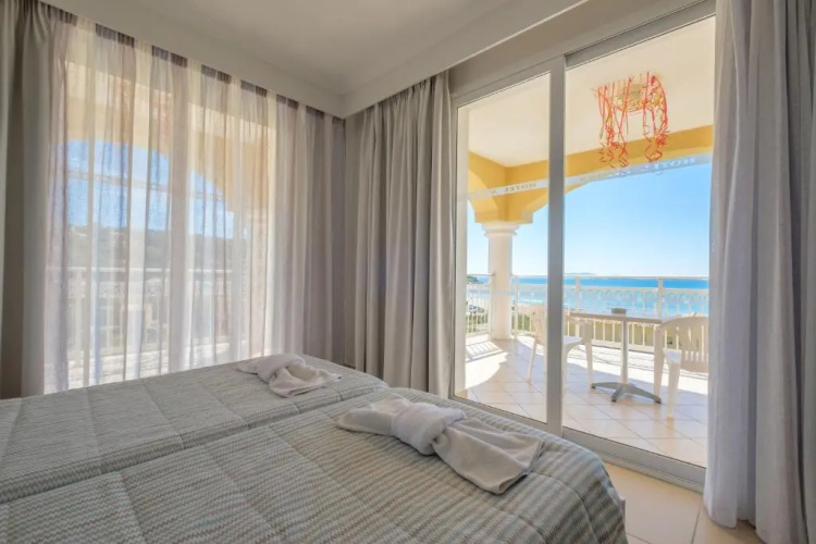 Hotel Athina