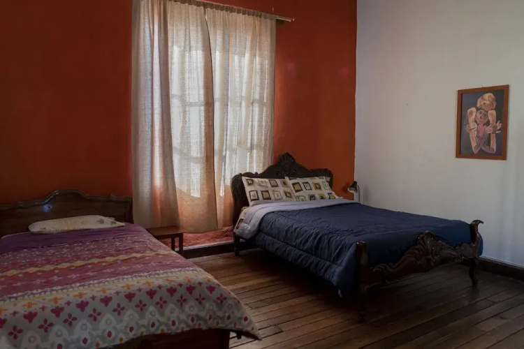 Casa Ceasars  Historic Quito
