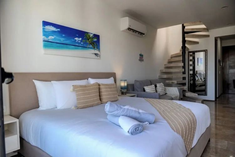 Comfort Penthouse room