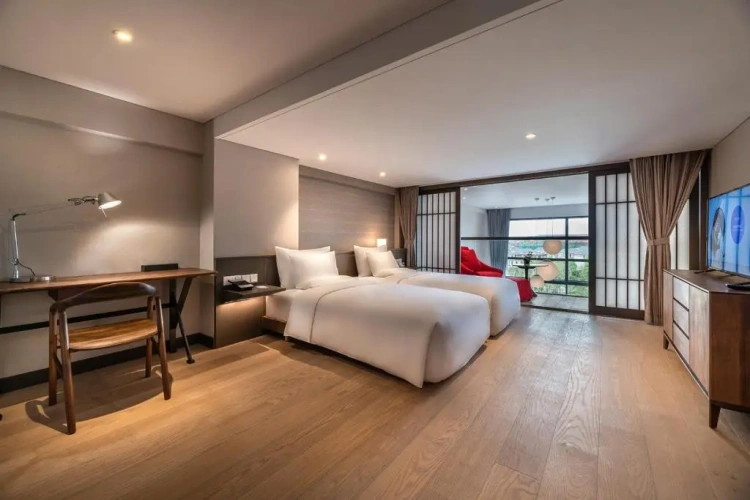 Deluxe Twin Suite
