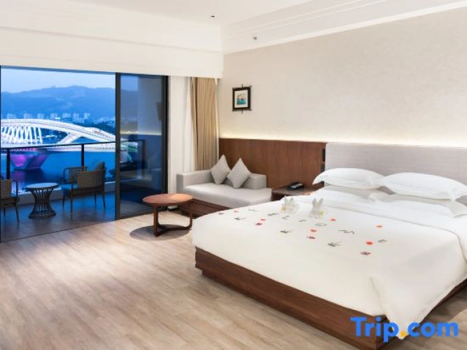 Deluxe Double room with balcony and with river view