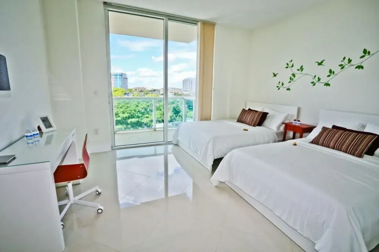 NUOVO - Downtown Miami / Brickell