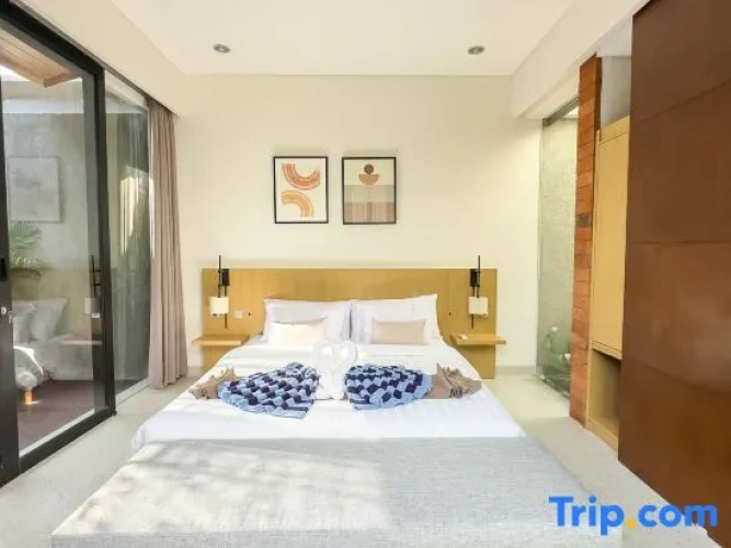 2 Bedrooms Villa