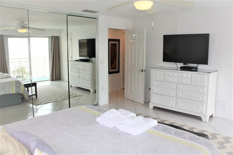 Jamaica Royale 406 - 2 Br Condo