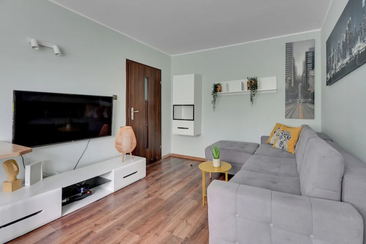 RentPlanet - Apartament Piastowska