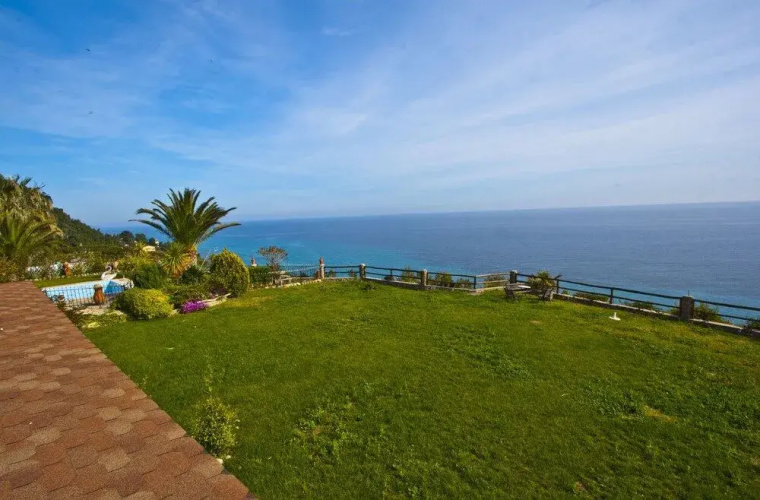 Andy's Place II Amazing Sea view