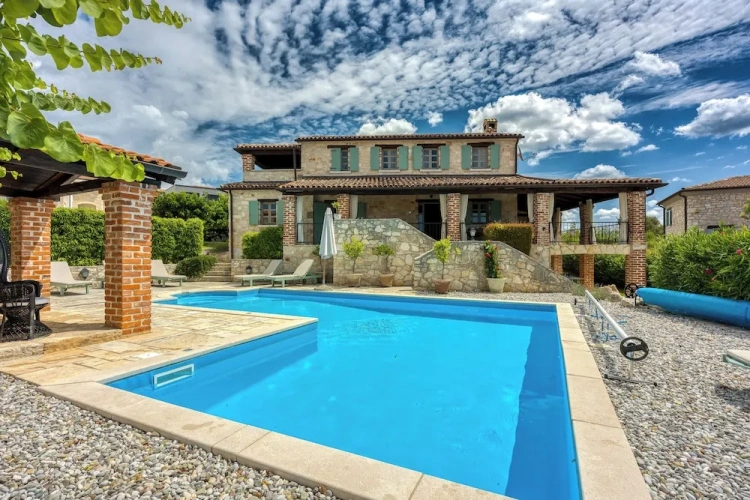 Luxury Villa