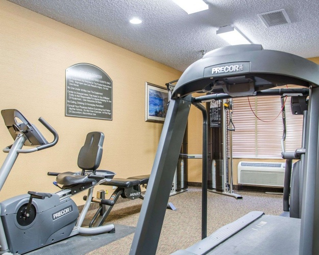 Quality Inn & Suites photo 18