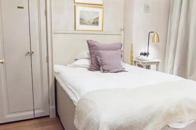 Single room