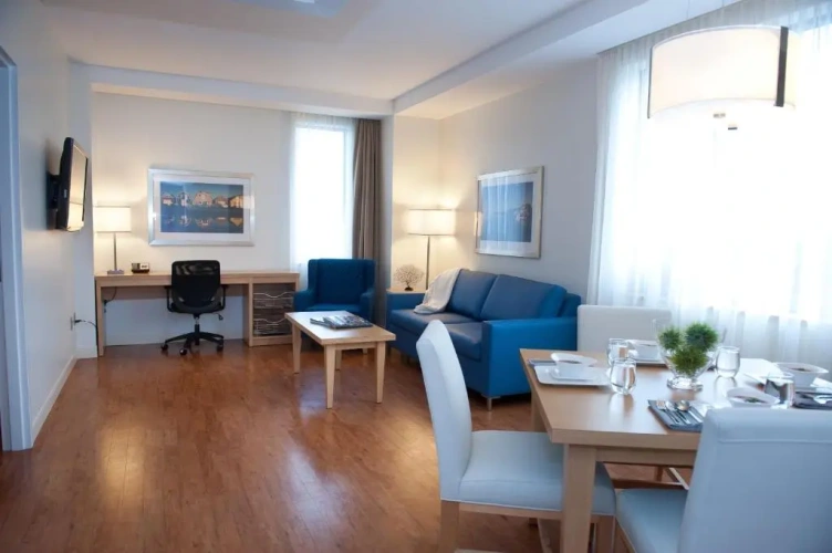 1 Bedroom Double Suite