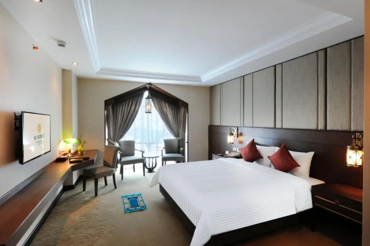 Superior Double room with city view
