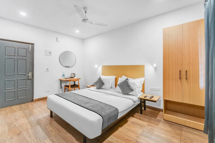 Rohaan Inns - UPAR Hotels Ashok Nagar