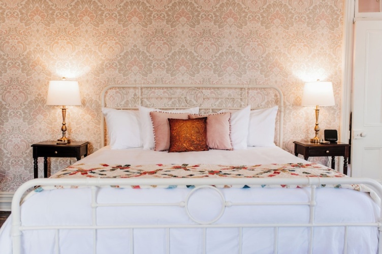 Luxury room