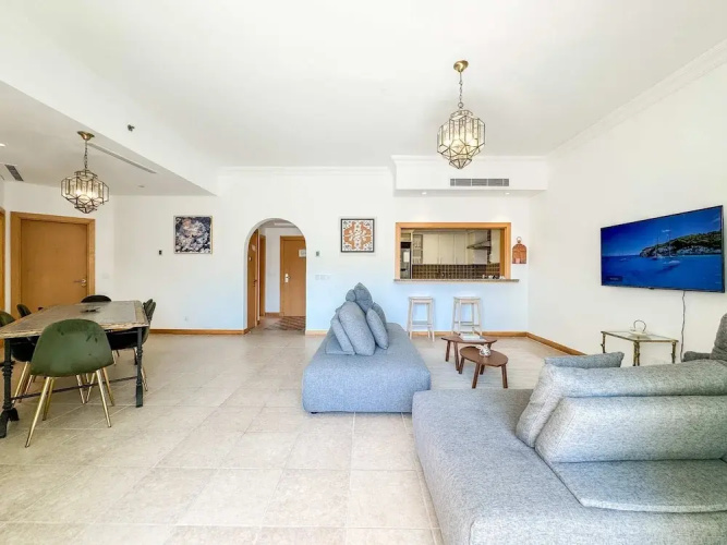 Upgraded 2BR Apartment at the Beach - Shoreline 1