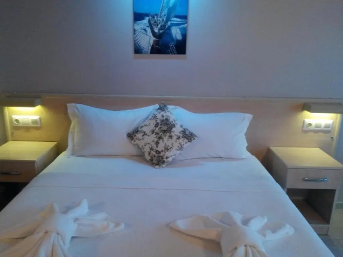 Deluxe Triple room with view