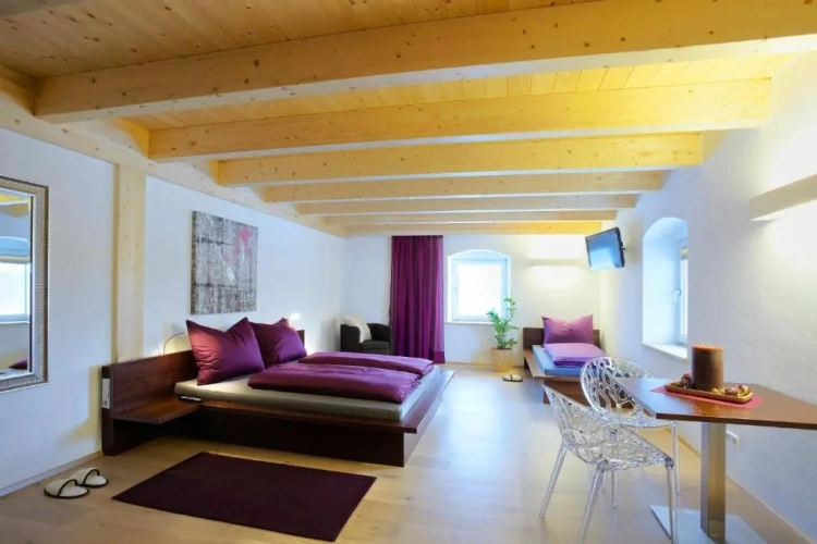 Standard Double room with view